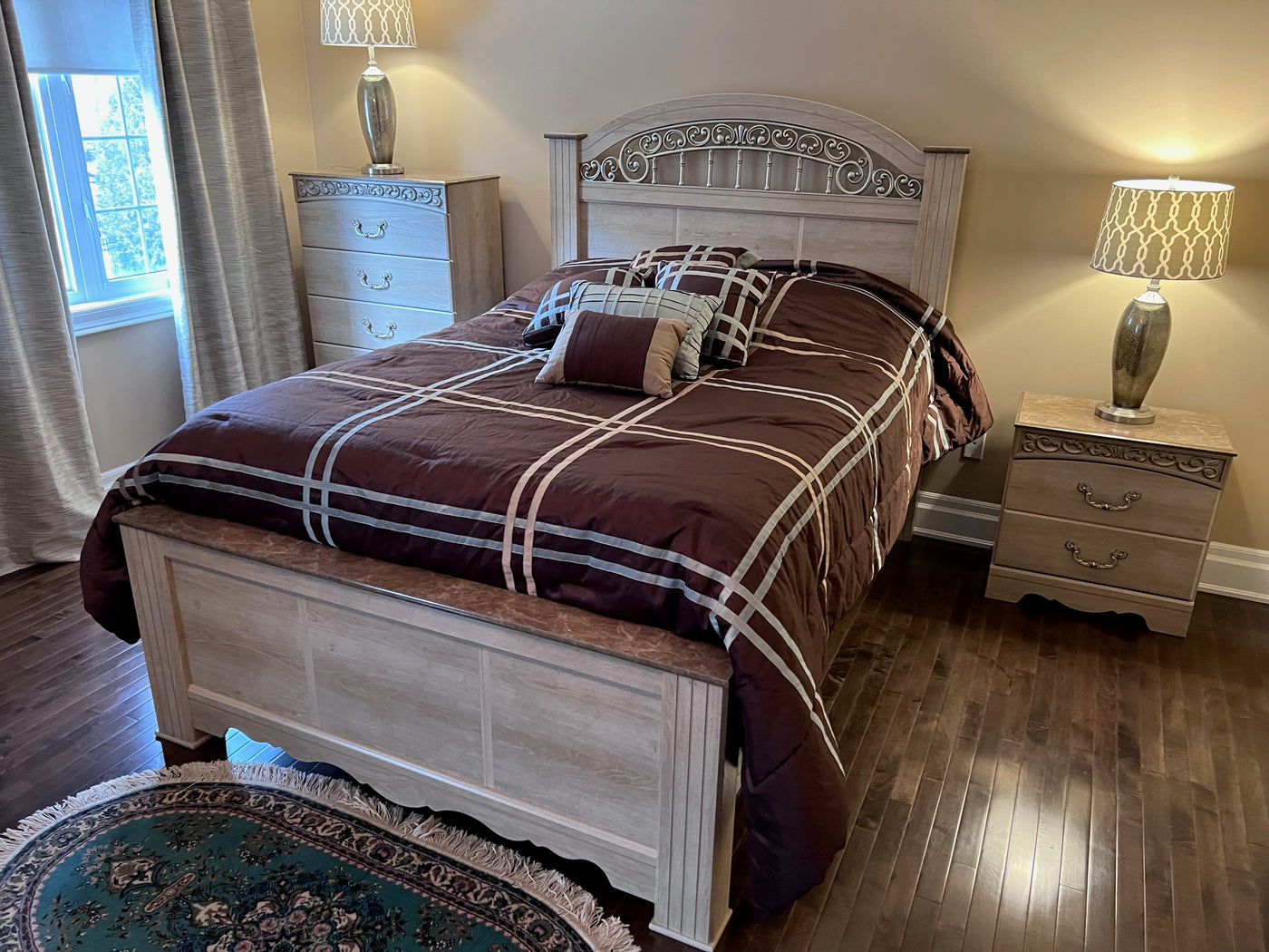 Ashley Furniture Catalina Queen Bed Frame Sell My Stuff Canada
