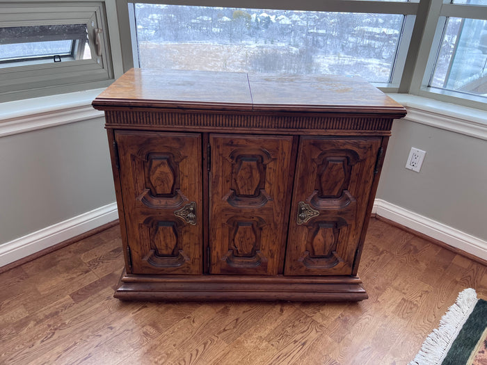 Vintage 'Heritage' Server (*condition noted)