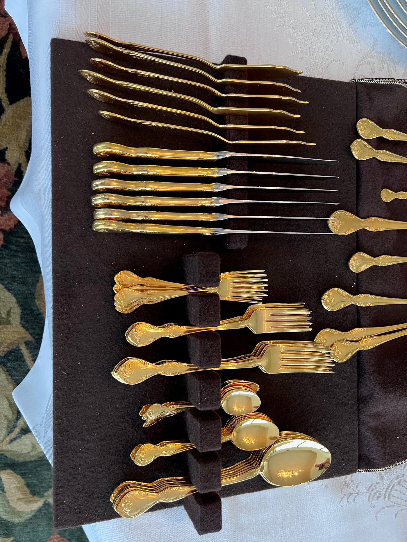 SOLINGEN 23/24 KARAT GOLD HARTVERGOLDET, Planeta 18/10 Flatware Set- S