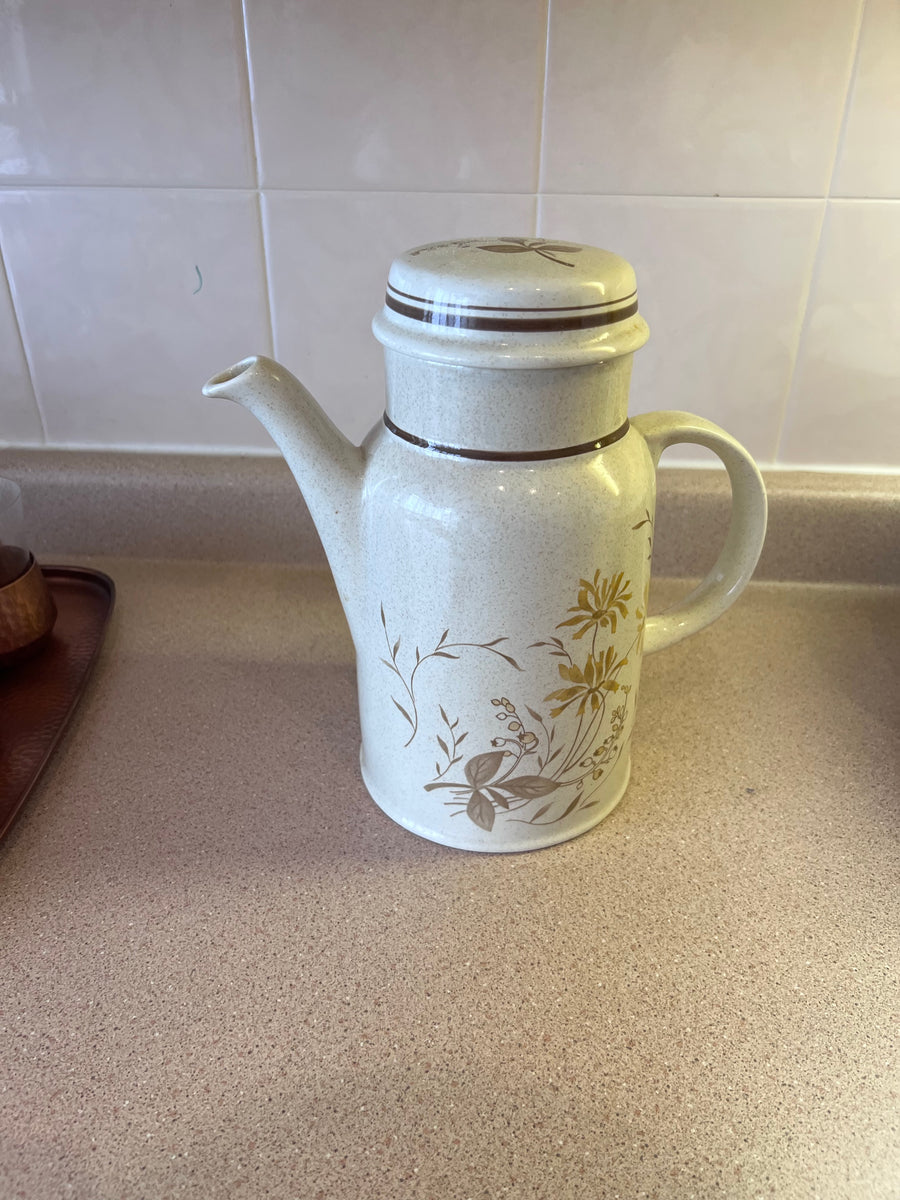 Royal Doulton Sandsprite LS1013 Teapot Sell My Stuff Canada Canada