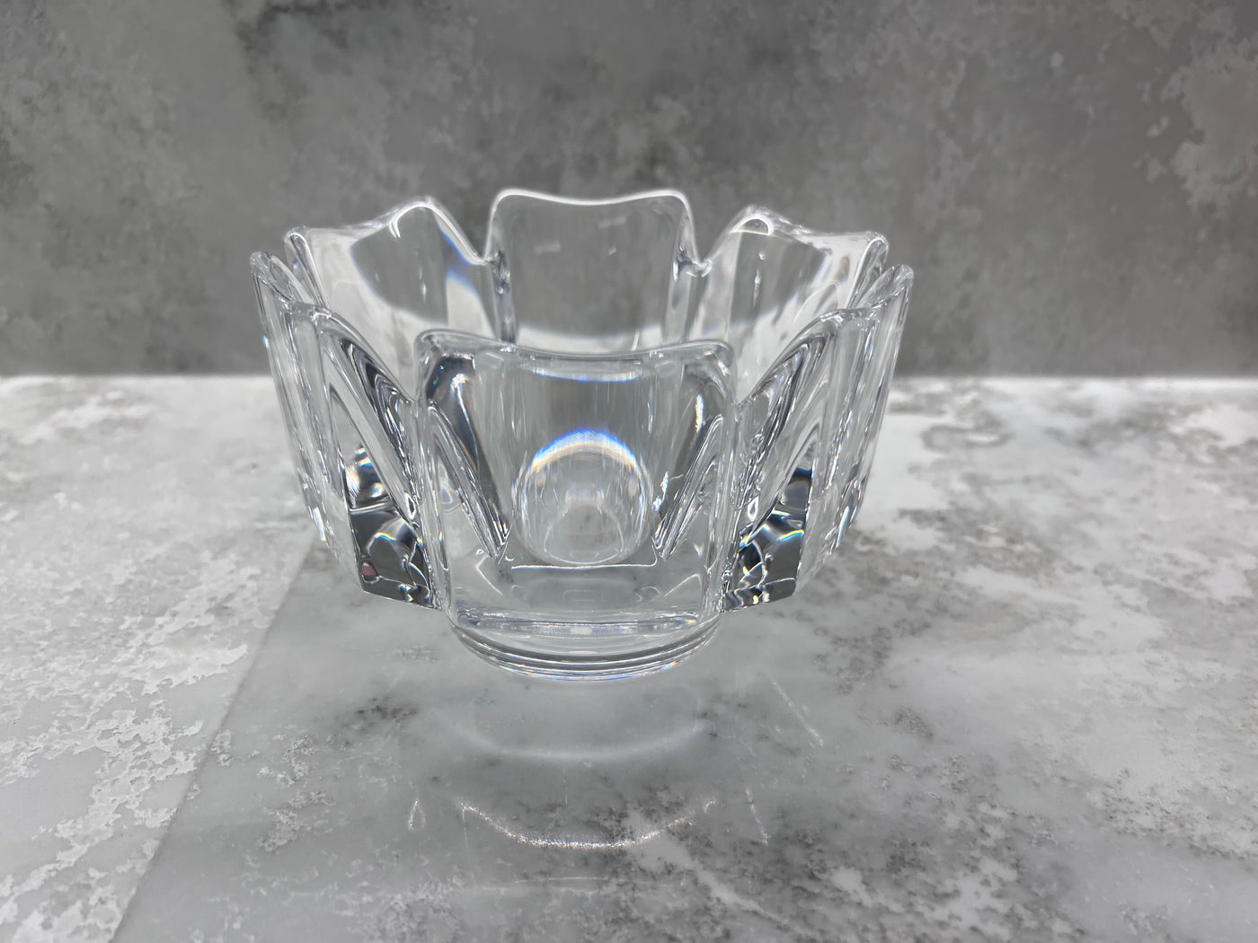 Orrefors Sweden Crystal “Corona” Bowl – Sell My Stuff Canada Orrefors Sweden Crystal “Corona” Bowl – Sell My Stuff Canada