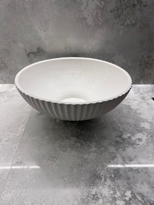 *BRAND NEW West Elm Ceramic Centrepiece Bowl (*Retail value $117)