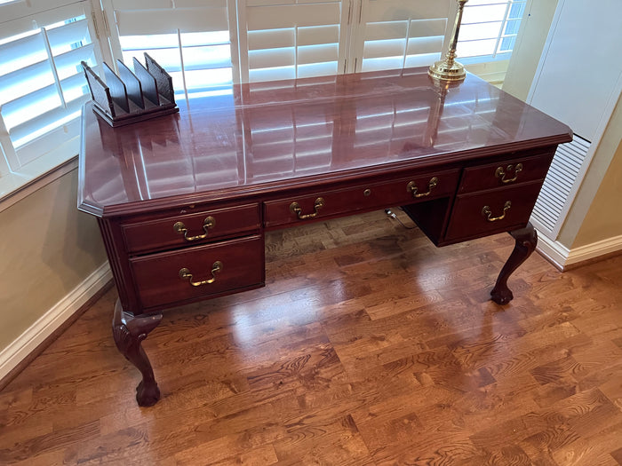 Ethan Allen Executive Office Desk