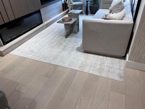 *BRAND NEW Renwil Rug Art RFAL-20213-810 Light Cream Fallon Rug (*Retail value $695)
