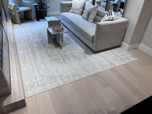 *BRAND NEW Renwil Rug Art RFAL-20213-810 Light Cream Fallon Rug (*Retail value $695)