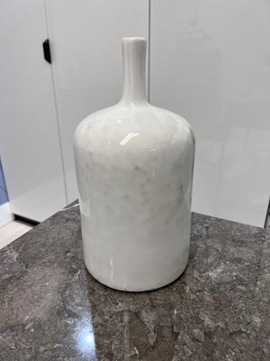 *BRAND NEW White Ceramic Decorative Vase (*Retail value $49)