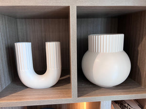 *BRAND NEW 2 Porcelain Decorative Vases from Indigo Books (*Retail value $65)