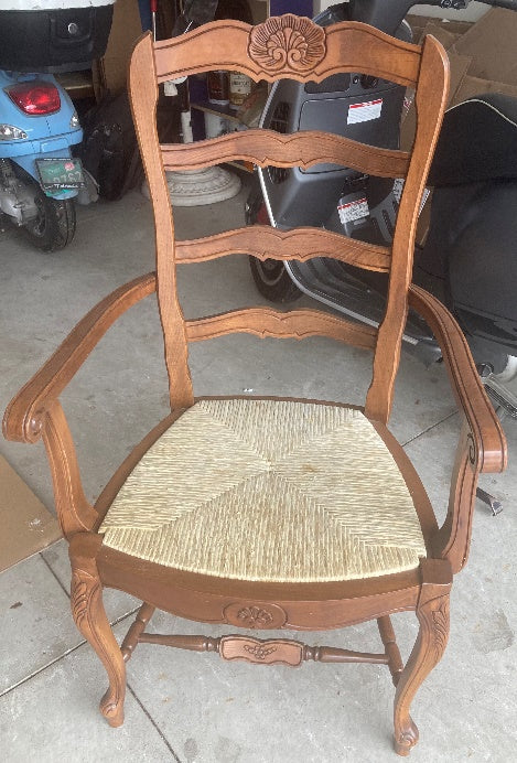 8 'Cottage Chic' Dining Chairs