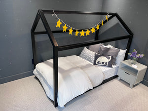 *BRAND NEW Wayfair Black Eivor Twin Canopy Bed by Isabelle & Max + Mattress + Linen (*Retail value $859)