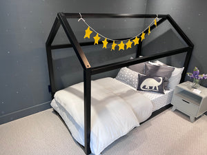 *BRAND NEW Wayfair Black Eivor Twin Canopy Bed by Isabelle & Max + Mattress + Linen (*Retail value $859)