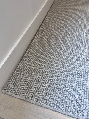 *BRAND NEW High Line Rugs 99215 6001, 100% Wool  Grey Rug made in Belgium (*Retail value $959)