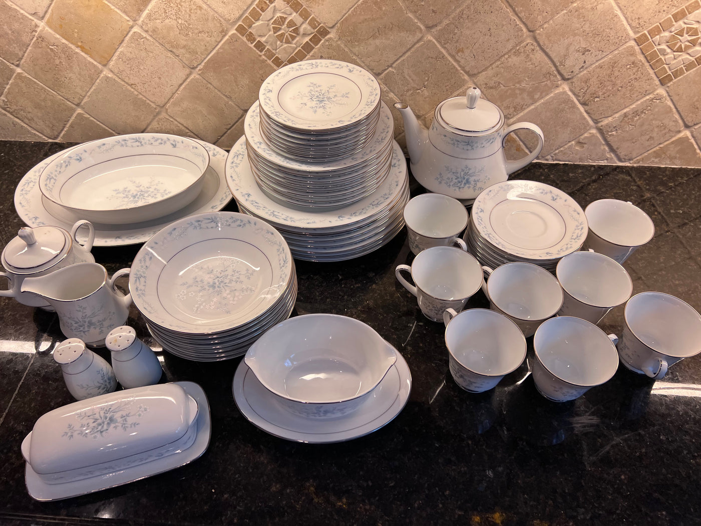 Noritake carolyn china online