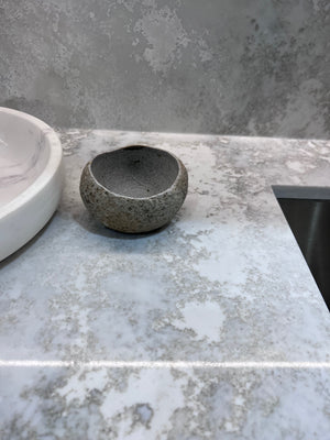 *BRAND NEW EQ3- Dew Stone Bowl Small, White Coast Marble Bowl, Growler Vase(*Retail value $125)