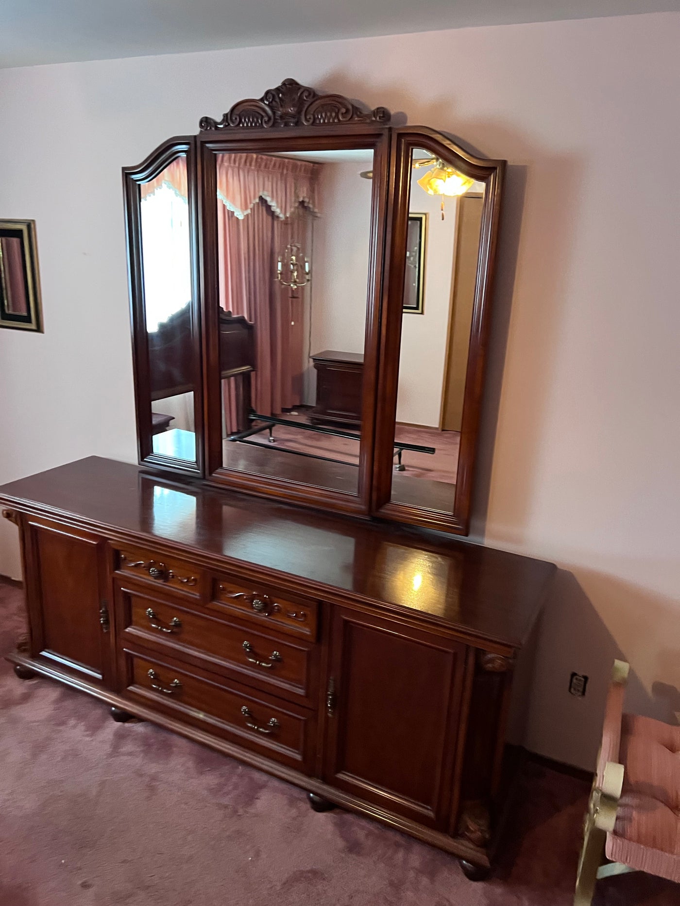 vintage mahogany dresser with mirror Antique Victorian Marble Top Ornate Fancy Mahogany Dresser With Mirror |