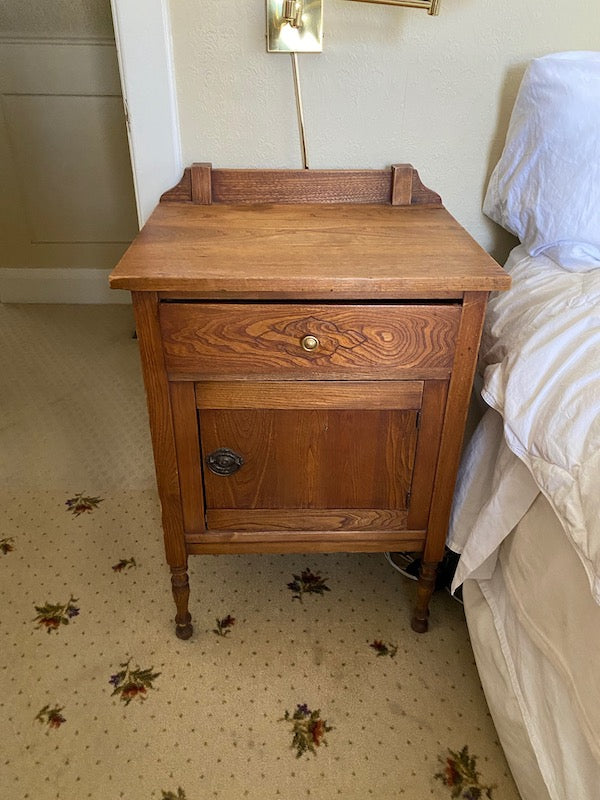 Antique Oak Wood Washstand