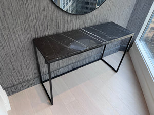 *BRAND NEW ELTE MKT Liamm Black Marble Console Table (*Retail value $1,235)