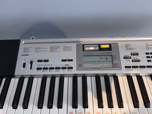 Casio LK-260 Electric Keyboard