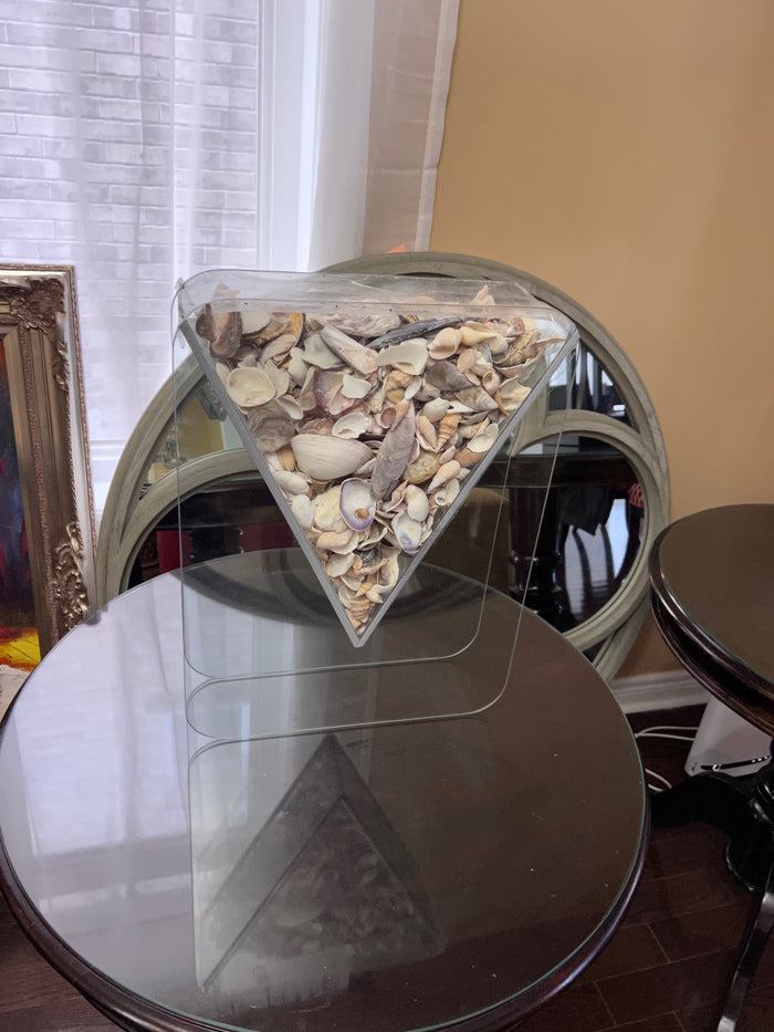 Glass Decor, w/Sea Shells