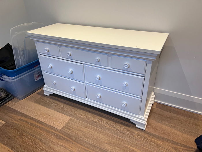 White 7 Drawer Dresser