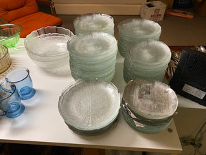 Vintage ARCOROC FLEUR CLEAR GLASS Plate Lot