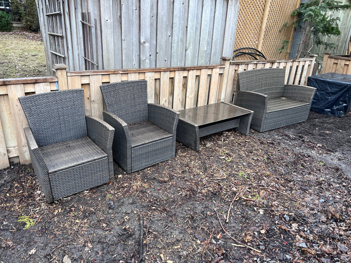 4 Piece Patio Conversation Set (cushions included ONLY for 2 Chairs)