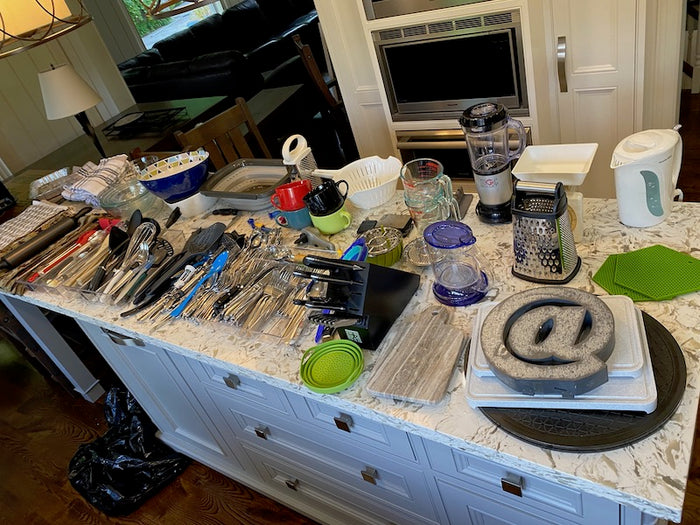 Large Miscellaneous Kitchenware Lot