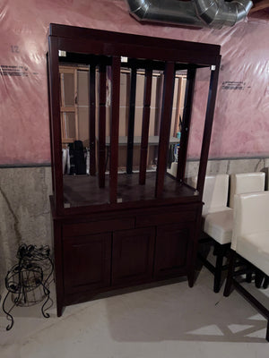 Canadel Hutch/China Cabinet (Glass Shelves Included)