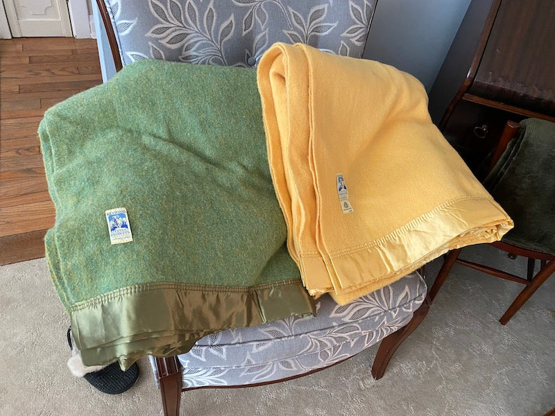 2 Kenwood Wool Pure Virgin Wool Blankets – Sell My Stuff Canada -  Canada's Content and Estate Sale Specialists