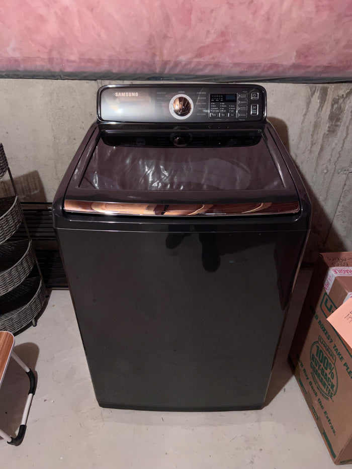 LIKE-NEW- Samsung 5.8 Cu.Ft. Top Load Washer with SmartCare