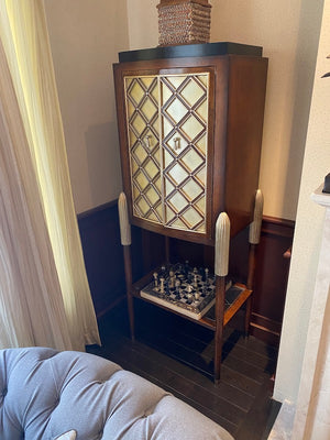 Bar/Wine Cabinet