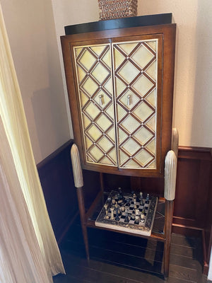 Bar/Wine Cabinet