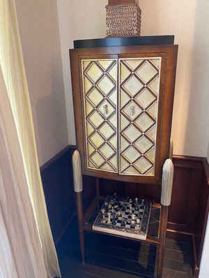 Bar/Wine Cabinet