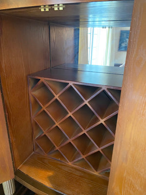 Bar/Wine Cabinet