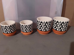 *Brand New- Torre & Tagus 4 Small Planters
