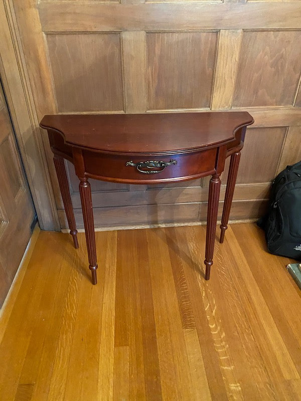 Bombay Company Demilune Table Sell My Stuff Canada Canada s
