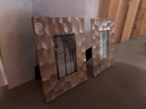 *Brand New- Torre & Tagus 2 Picture Frames (4x6)