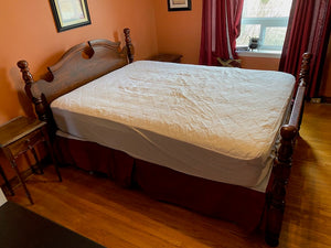 "Palliser" Queen Poster Bed