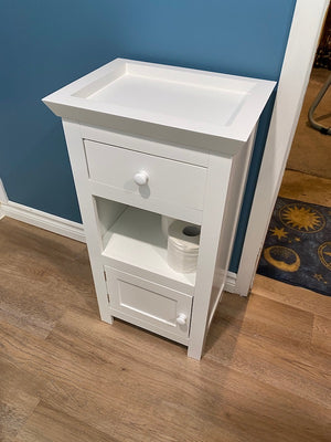 Bathroom Shelving/Storage Lot