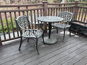 Hauser Outdoor Bistro Table & 2 Chairs