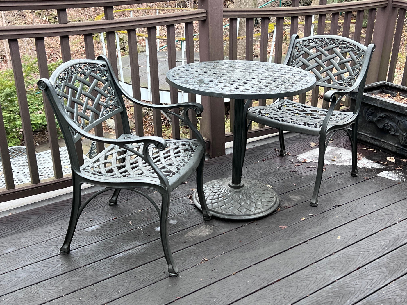 Hauser Outdoor Bistro Table & 2 Chairs Sell My Stuff Canada Canada