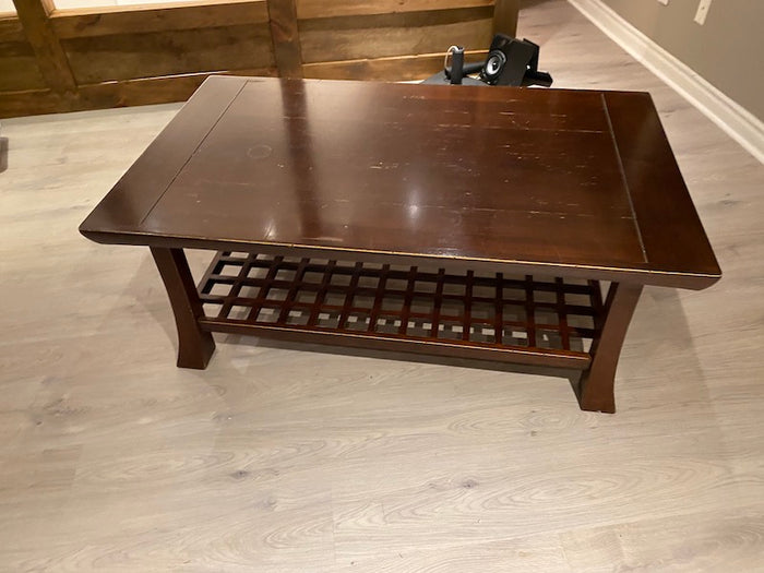 JDI A Klaussner Company Coffee Table