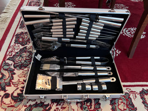 BRAND NEW BBQ Utensil Set
