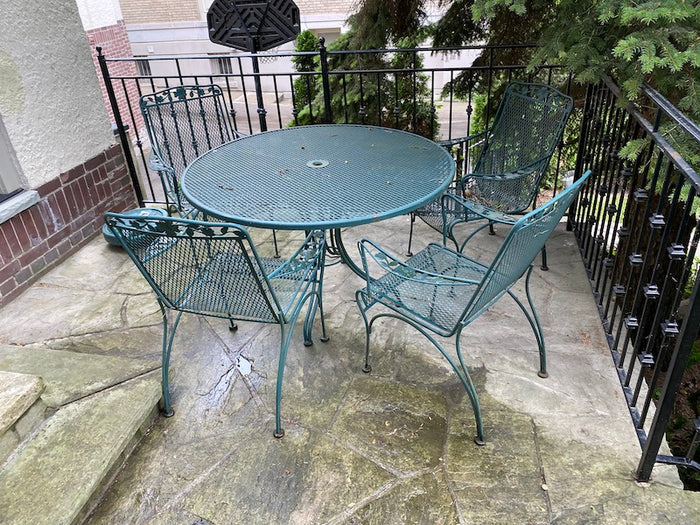 Green Wrought Iron Round Patio Table + 4 Chairs