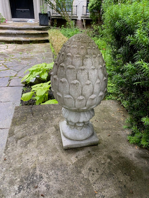 2pc Outdoor Cement Decor Lot