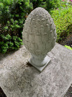 2pc Outdoor Cement Decor Lot