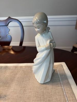Zaphir Lladro Spain Porcelain "Girl in Night Dress" Figurine