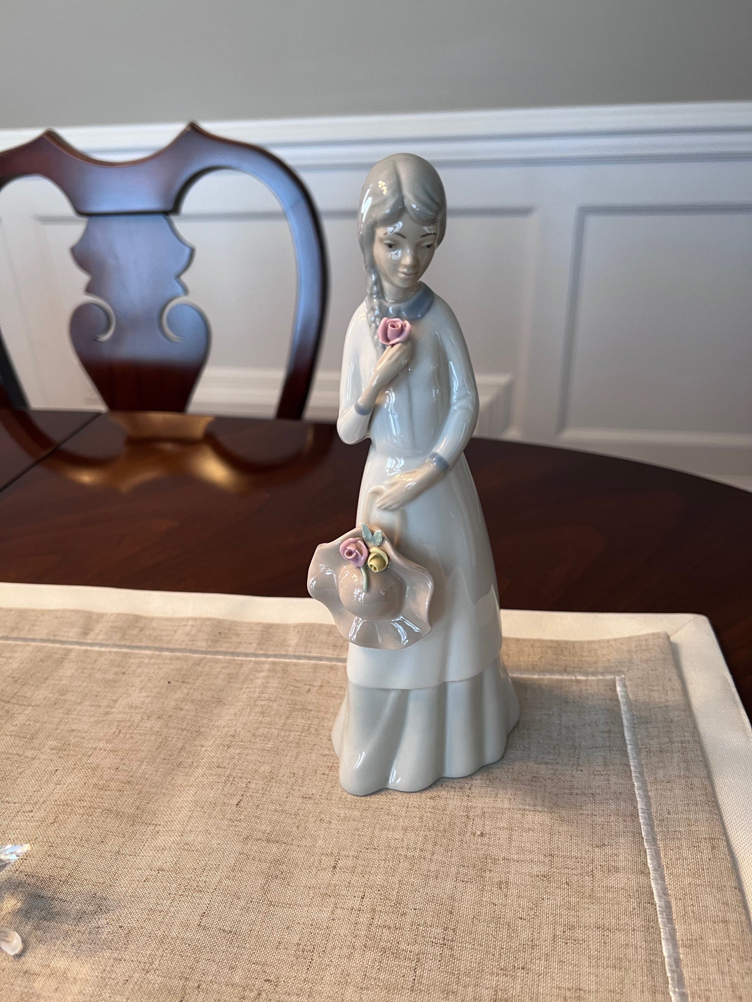 Vintage Porcelanas Miquel Requena Valencia Figurine – Sell My
