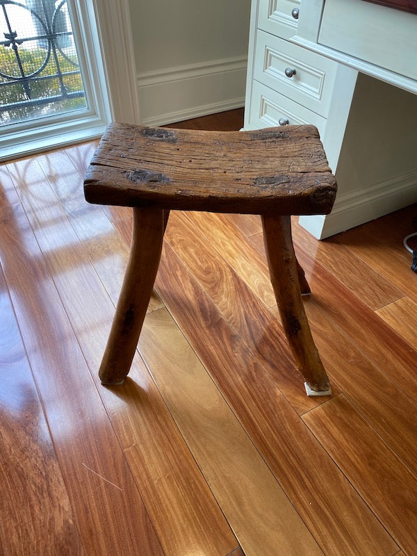 AD/AE Rustic Stool