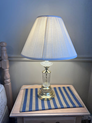 VINTAGE LAUSITZER GLAS 24% LEAD OXIDE CRYSTAL HAND CUT TABLE LAMP