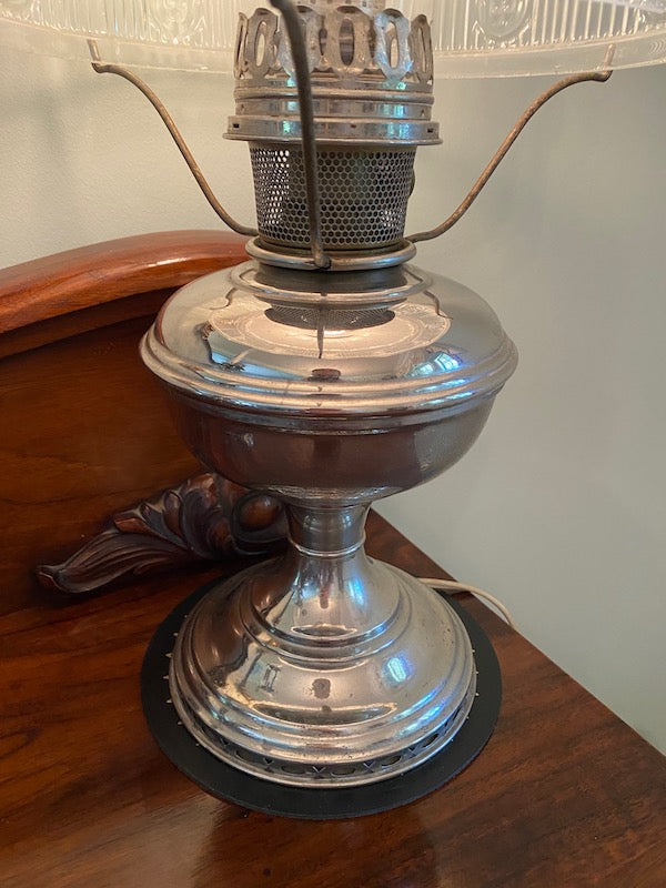 Vintage "Aladdin" Retrofitted Oil Lamp Into a Table Lamp